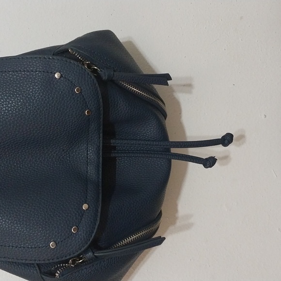 ANDREA BACK PACK draw. String pruse. - Picture 3 of 9